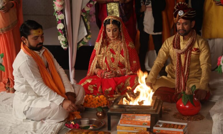 Amrapali immersed quarantine and Nirhua married with Akshara BhojpuriSargam